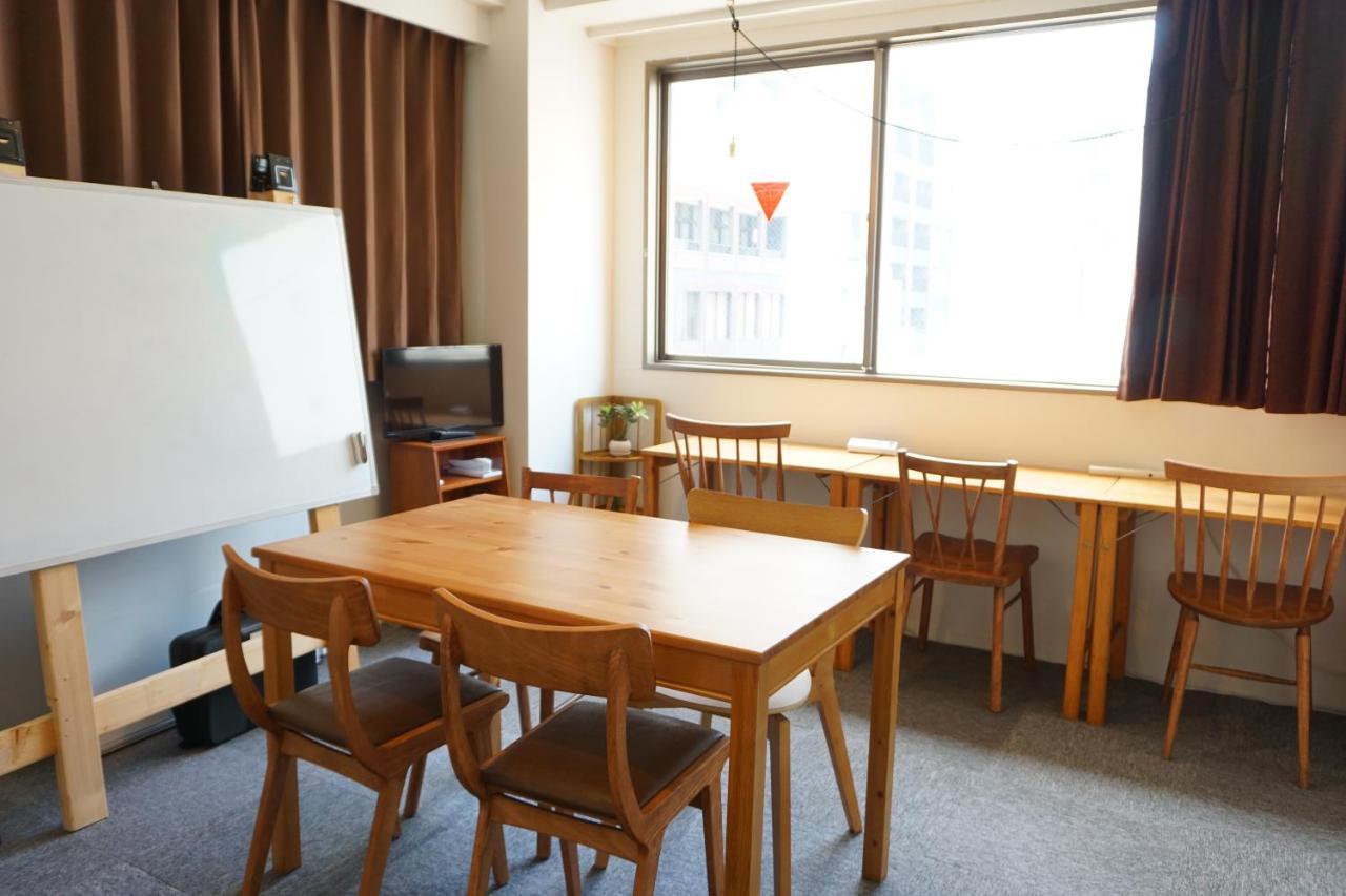 Beehive Hostel Osaka Exterior photo