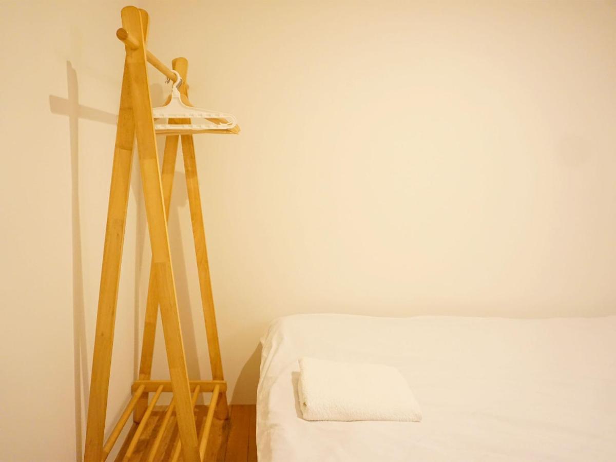 Beehive Hostel Osaka Exterior photo